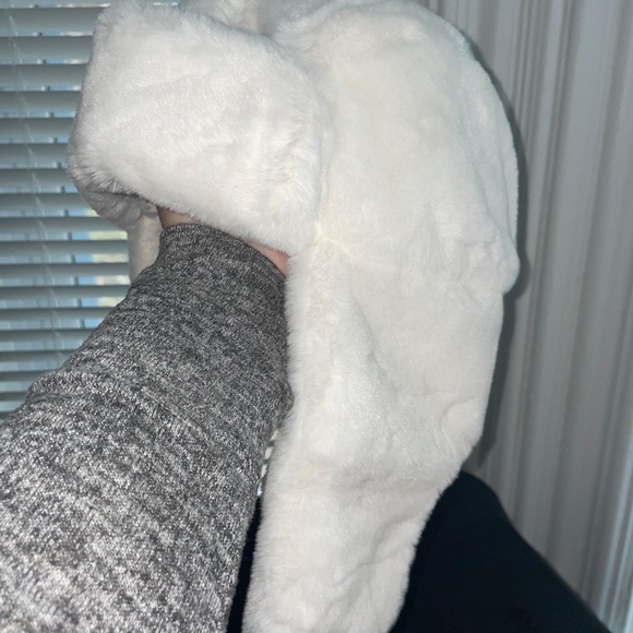 New with Tags Mens Trapper Hat - Picture 3 of 8